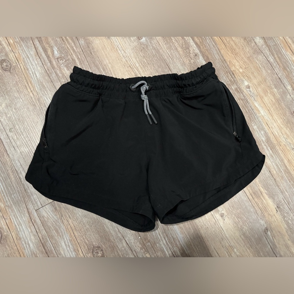 Athleta black Girls shorts XL 14